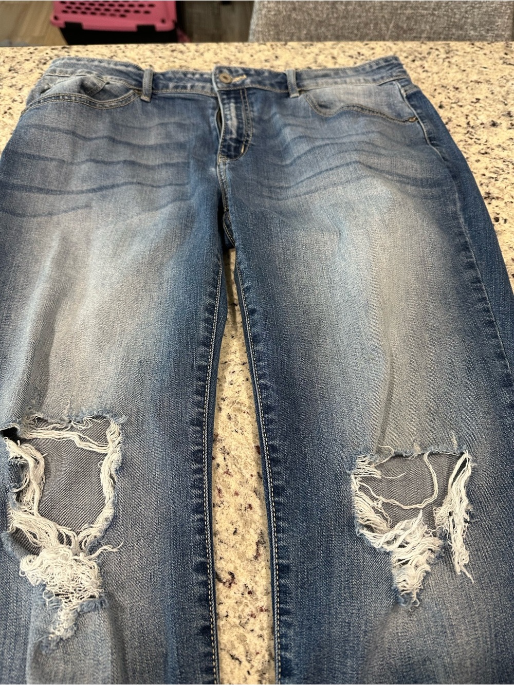 KanCan Women’s Skinny Jeans - Medium Blue Distressed